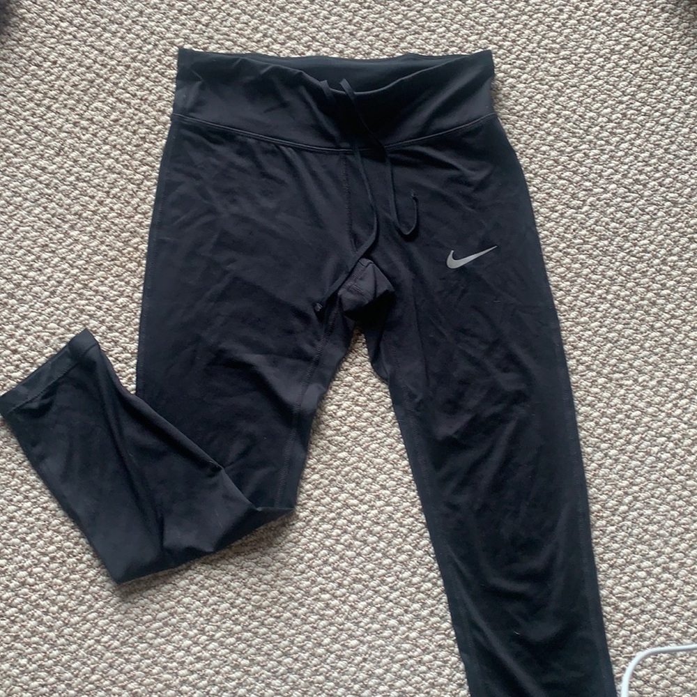Nike Capri Yoga Pants